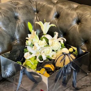 LILY FLOWER MIX FRUIT BOX