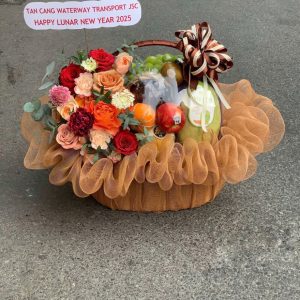 GIỎ TRÁI CÂY MIX HOA TƯƠI 003