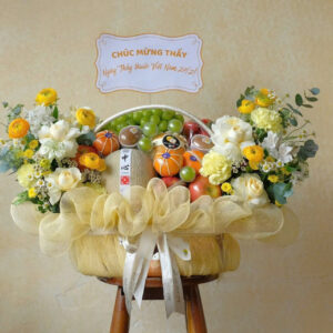 GOLDEN GRATITUDE FRUIT BASKET/ GIỎ TRÁI CÂY TONE VÀNG